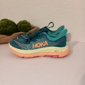 Hoka Mafate Speed 4 Women’s Teal  Athletic Shoes with Mesh Upper Size 6.5B